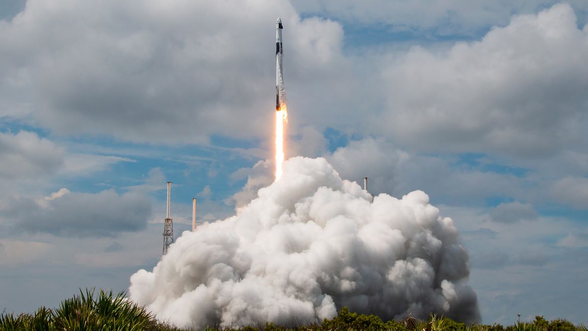 Tropical Storm Forces NASA, SpaceX to Postpone Crew-9 Launch